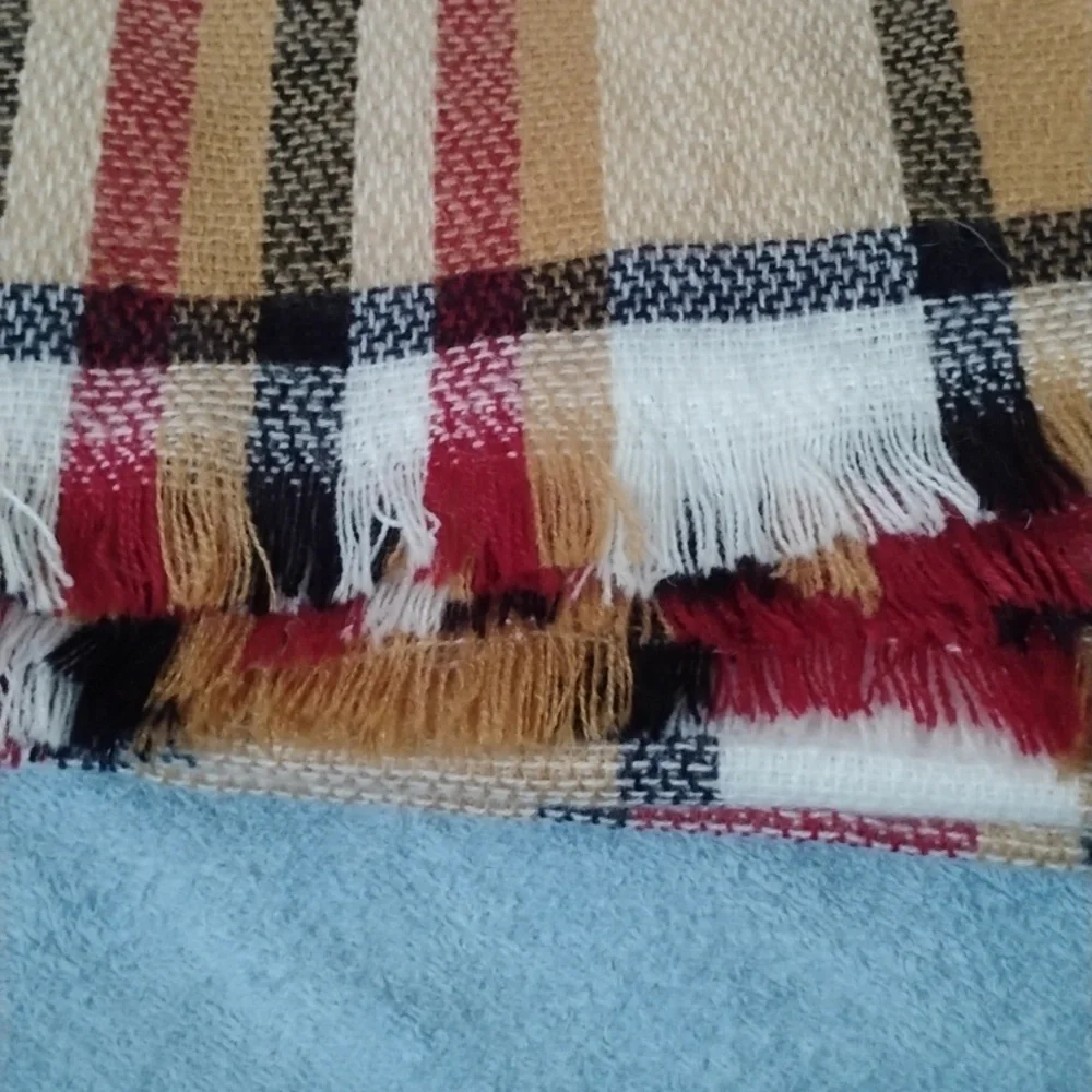 Plaid Pashmina NWOT